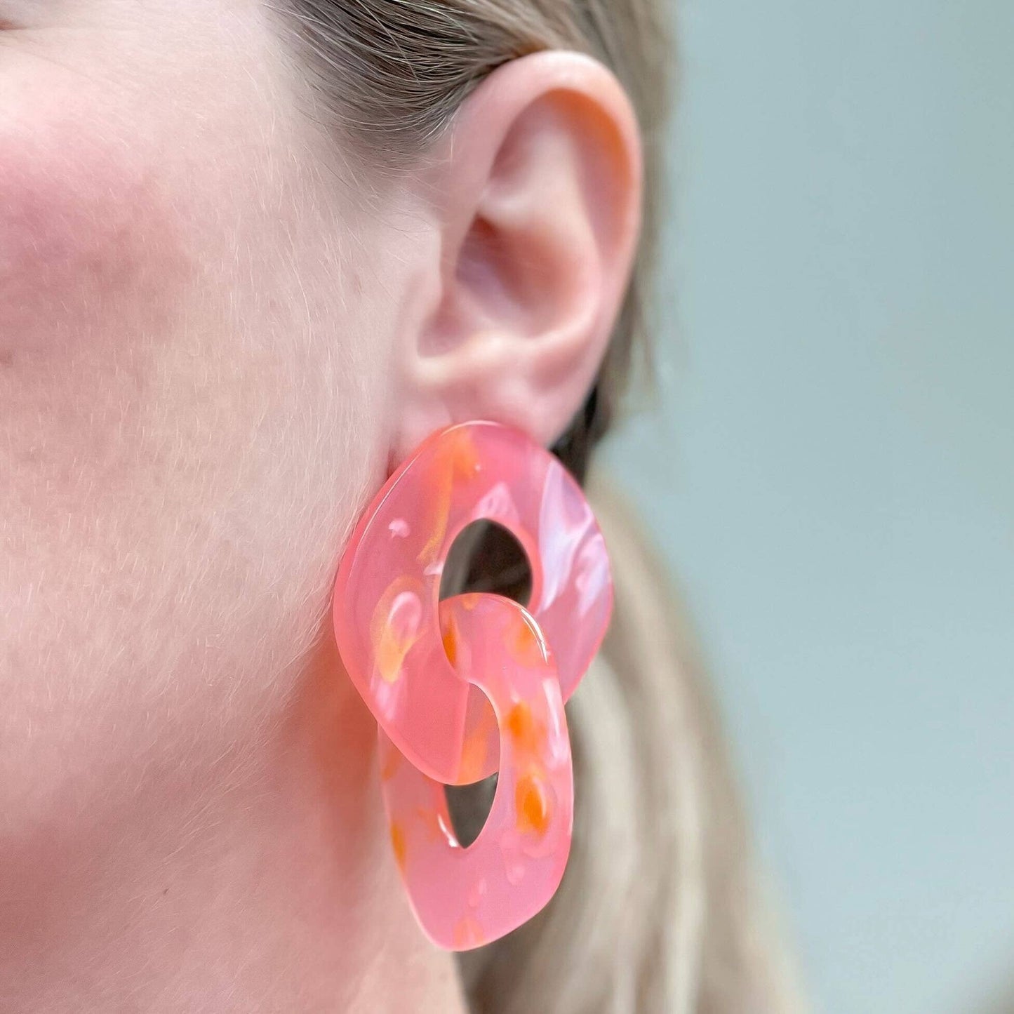Marbled Linked Statement Dangle Earrings