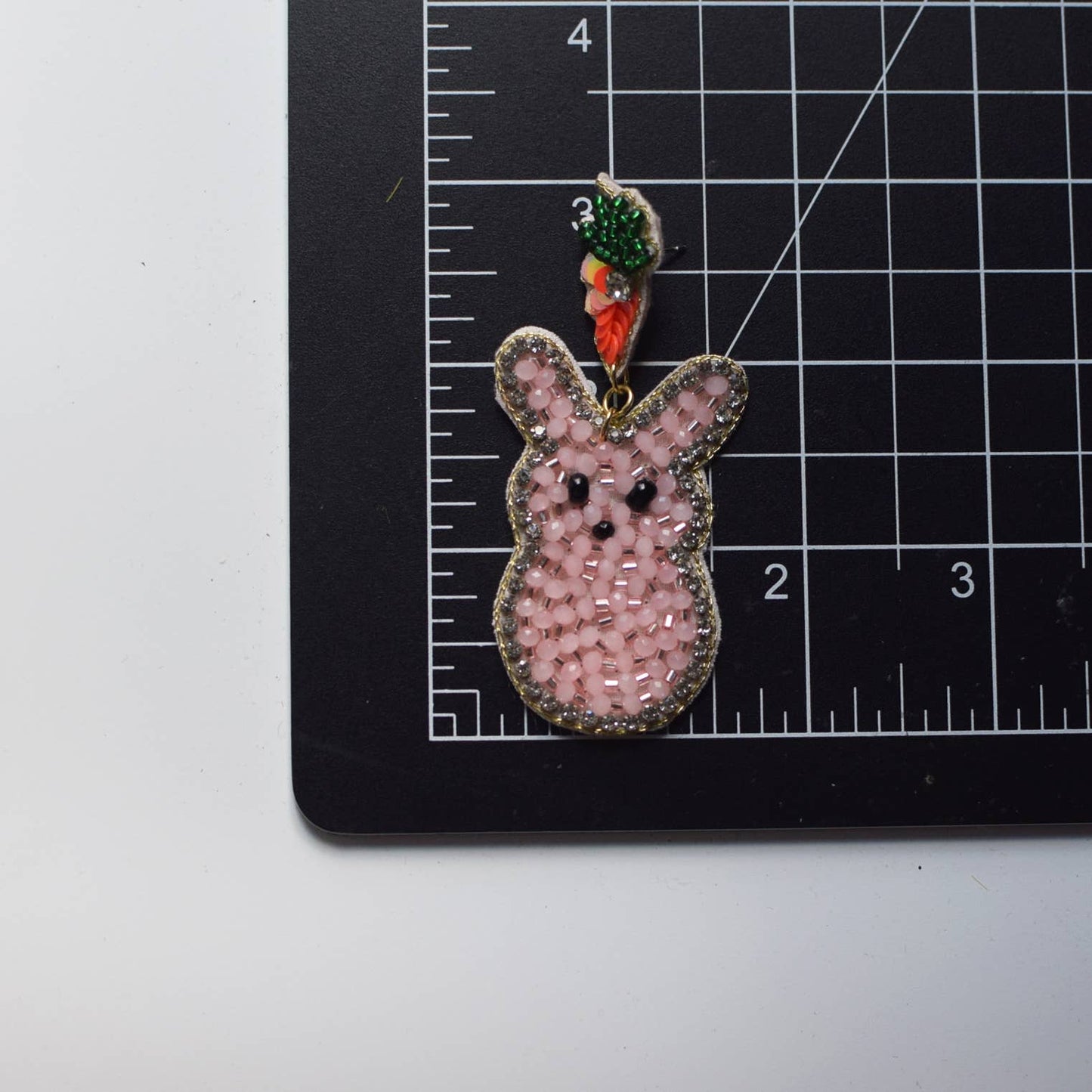 Easter Bead Earring | Pink Bunnies with Carrots